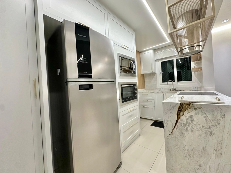 Apartamento mobiliado e decorado, a poucos metros da Avenida Ubirajara em Capão da Canoa: 14ª foto da galeria de imagens do imóvel