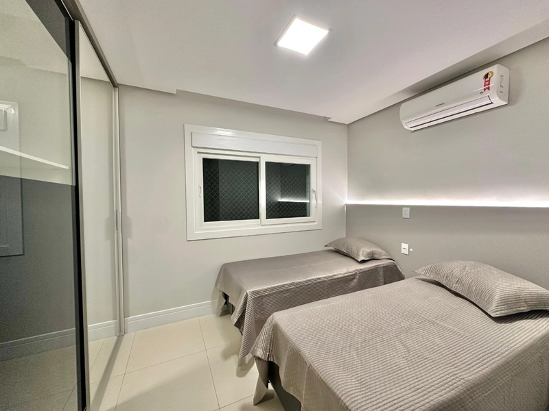 Apartamento mobiliado e decorado, a poucos metros da Avenida Ubirajara em Capão da Canoa: 18ª foto da galeria de imagens do imóvel