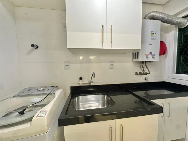 Apartamento mobiliado e decorado, a poucos metros da Avenida Ubirajara em Capão da Canoa: 5ª foto da galeria de imagens do imóvel