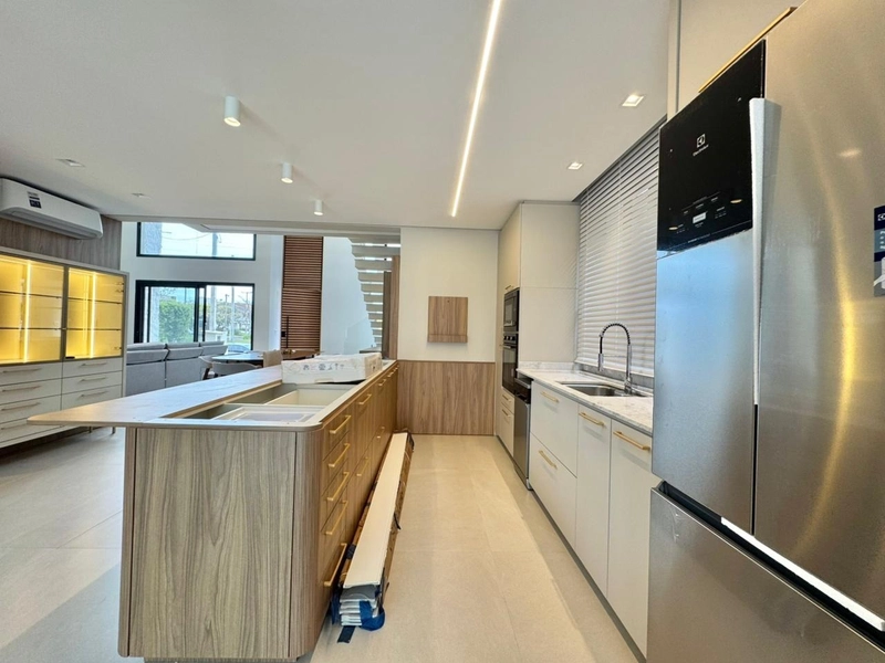 Sobrado novo no condominio Condado de Capão: 12ª foto da galeria de imagens do imóvel