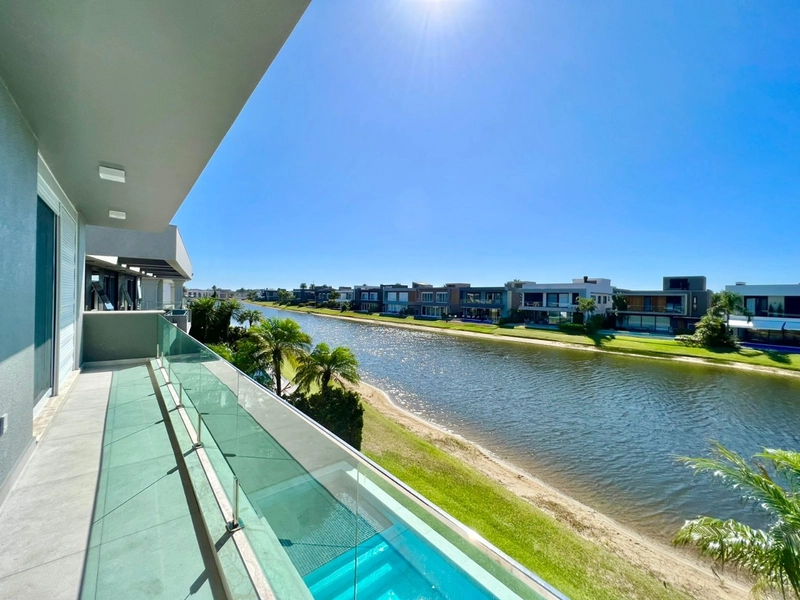 SOBRADO DE LUXO COM 6 SUÍTES NO ENSEADA LAGOS: 3ª foto da galeria de imagens do imóvel