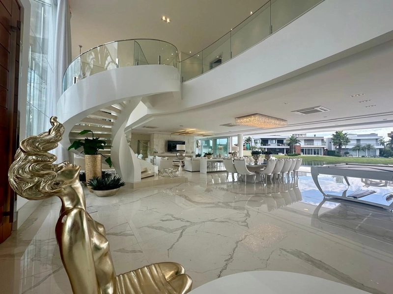 SUPER MANSÃO DE LUXO NO ENSEADA: 5ª foto da galeria de imagens do imóvel