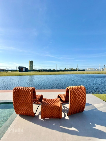 LUXO, SOFISTICAÇÃO E O PRIVILÉGIO DE VIVER À BEIRA DO LAGO: 17ª foto da galeria de imagens do imóvel