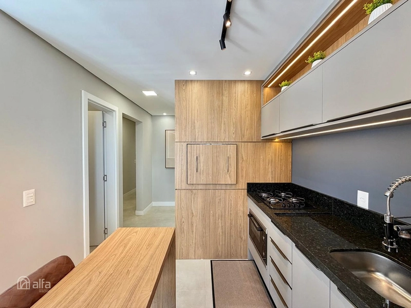 APARTAMENTO | VISTA MAR E ELEGÂNCIA: 10ª foto da galeria de imagens do imóvel