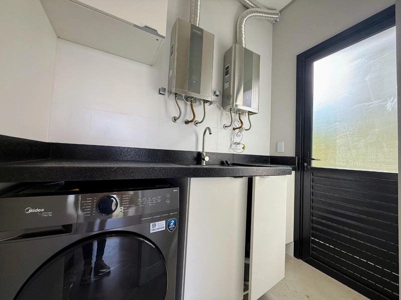 Sobrado com 4 suítes: 18ª foto da galeria de imagens do imóvel