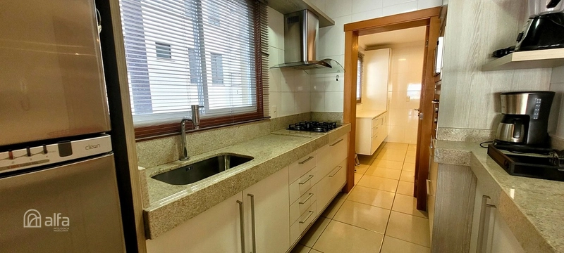 SOFISTICAÇÃO, AMPLITUDE E CONFORTO A POUCAS QUADRAS DO MAR: 11ª foto da galeria de imagens do imóvel
