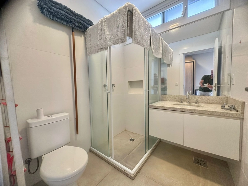 Sobrado alto padrão, beira de lago, mobiliado e decorado, no Condomínio Enseada Lagos em Xangri-lá!: 25ª foto da galeria de imagens do imóvel