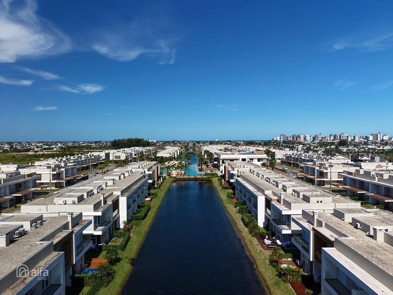 BEIRA-LAGO, SOFISTICAÇÃO E EXCLUSIVIDADE EM UM CONDOMÍNIO DE ALTO PADRÃO. : 36ª foto da galeria de imagens do imóvel