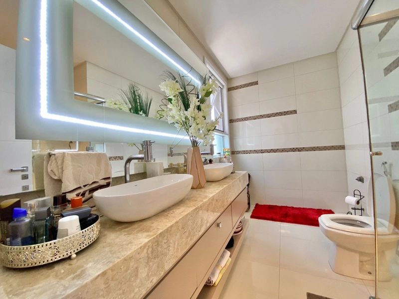 Incrível sobrado no condominio Condado: 37ª foto da galeria de imagens do imóvel