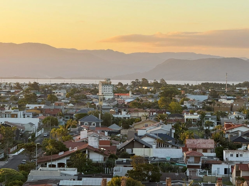 Lindo apartamento de 2 dormitórios com vista eterna para a lagoa.: 6ª foto da galeria de imagens do imóvel