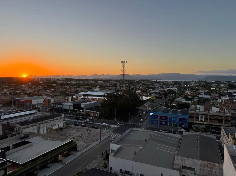 Lindo apartamento de 2 dormitórios com vista eterna para a lagoa.: 8ª foto da galeria de imagens do imóvel