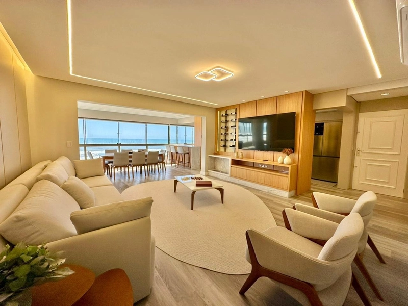 Apartamento de 4 dormitórios beira mar!!: 1ª foto da galeria de imagens do imóvel