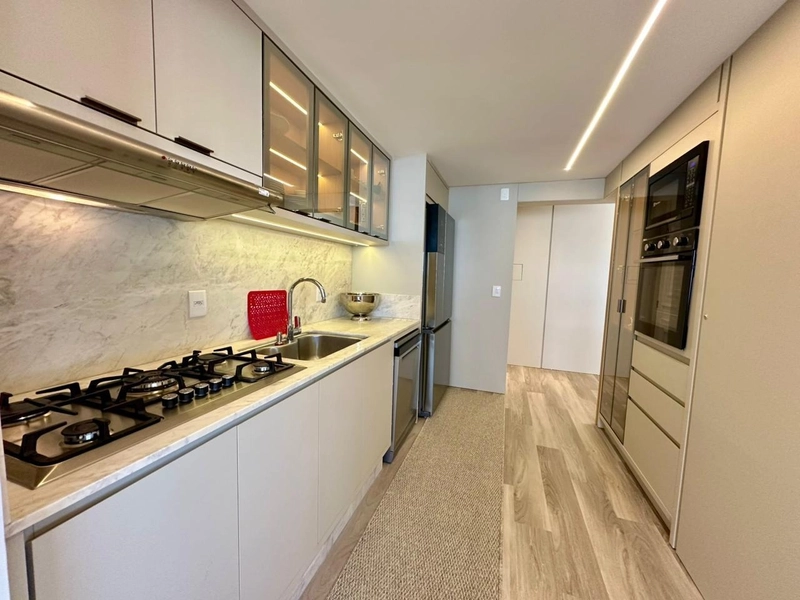 Apartamento de 4 dormitórios beira mar!!: 10ª foto da galeria de imagens do imóvel