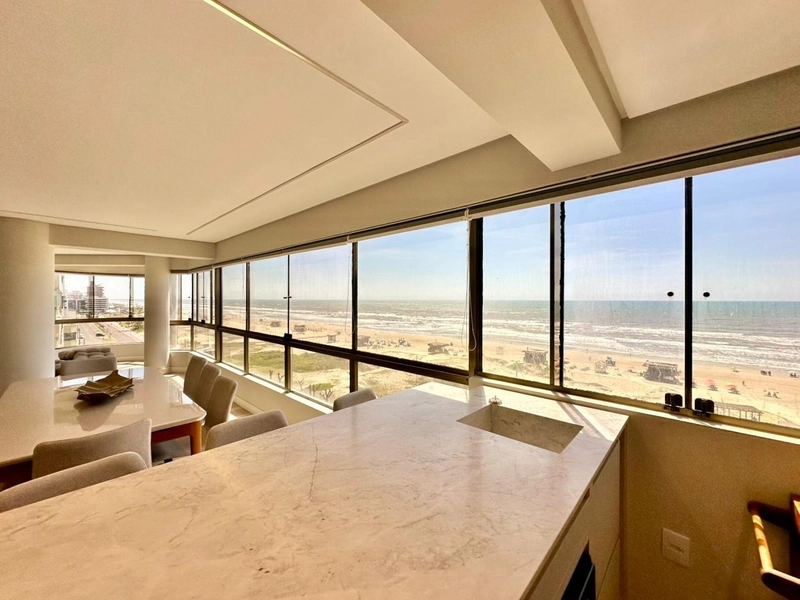 Apartamento de 4 dormitórios beira mar!!: 18ª foto da galeria de imagens do imóvel