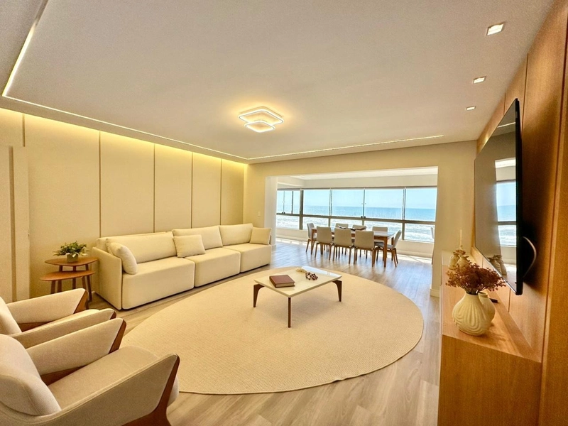 Apartamento de 4 dormitórios beira mar!!: 2ª foto da galeria de imagens do imóvel