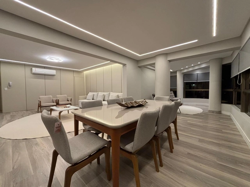 Apartamento de 4 dormitórios beira mar!!: 8ª foto da galeria de imagens do imóvel