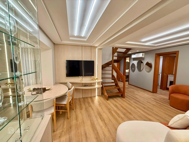 COBERTURA COM PISCINA PRIVATIVA | VISTA PARA O MAR E A SERRA: 5ª foto da galeria de imagens do imóvel