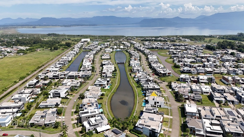 Sobrado mobiliado e decorado beira lago : 33ª foto da galeria de imagens do imóvel
