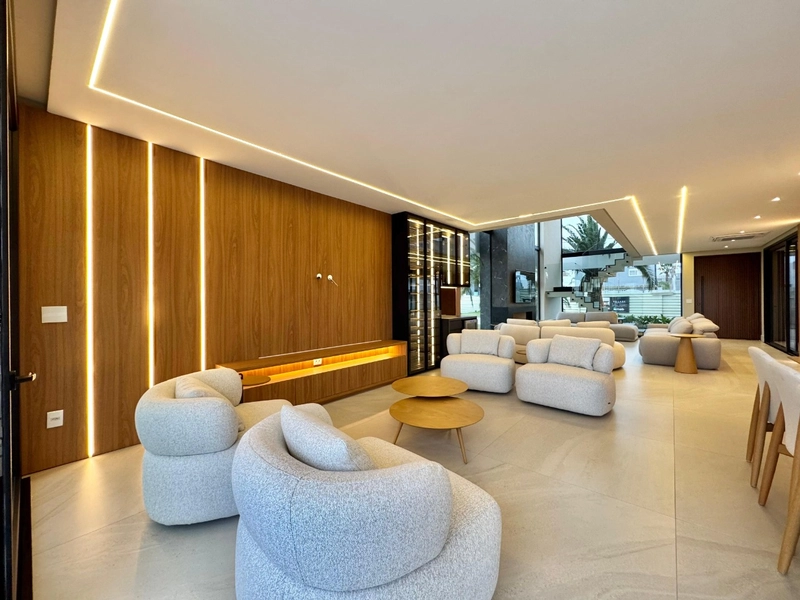 Sobrado de luxo com 5 suítes: 15ª foto da galeria de imagens do imóvel