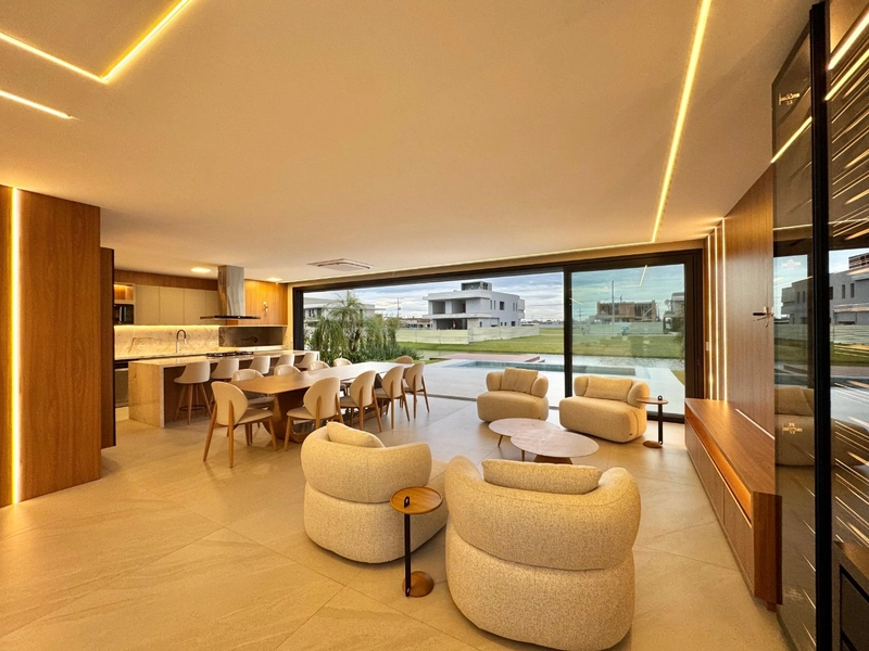 Sobrado de luxo com 5 suítes: 7ª foto da galeria de imagens do imóvel