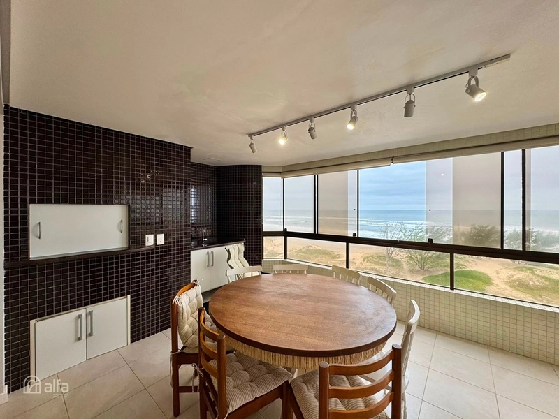 VISTA MAR, SOFISTICAÇÃO E O PRIVILÉGIO DE VIVER À BEIRA-MAR: 6ª foto da galeria de imagens do imóvel