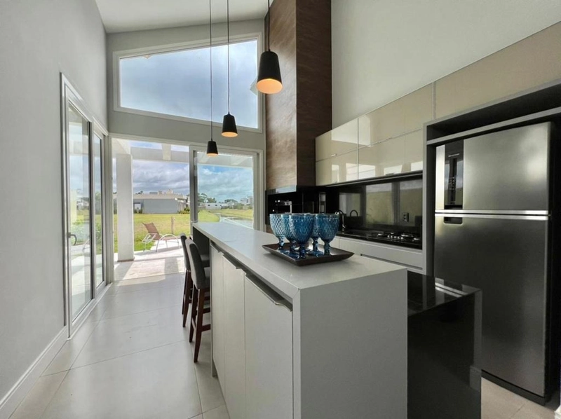 Casa térrea beira lago no condominio Capão Ilhas Resort : 7ª foto da galeria de imagens do imóvel