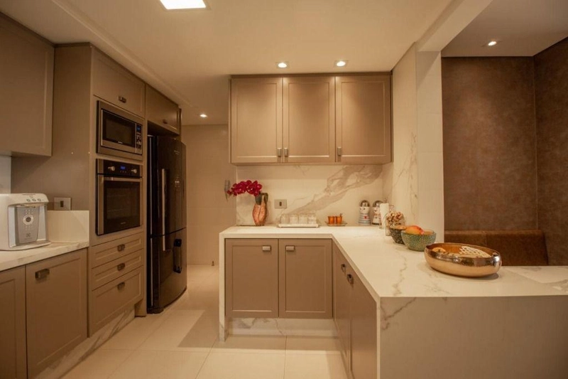 Apartamento com 4 dormitórios para alugar, 181 m² - Água Verde - Curitiba/PR: 8ª foto da galeria de imagens do imóvel