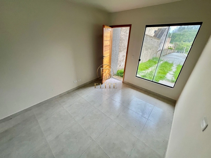 Casa NOVA a Venda com 3 Quartos sendo 1 Suíte. Quintal Privativo!! : 2ª foto da galeria de imagens do imóvel