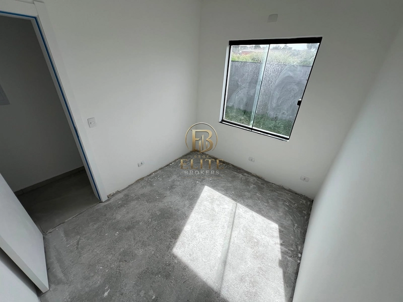 Excelente casa a Venda no Rio Verde, Sozinha no Terreno de Frente para a RUA!: 8ª foto da galeria de imagens do imóvel