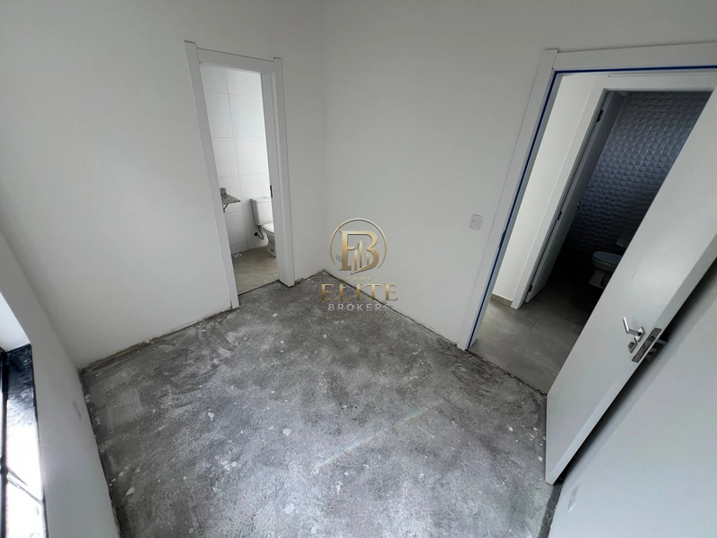 Excelente casa a Venda no Rio Verde, Sozinha no Terreno de Frente para a RUA!: 11ª foto da galeria de imagens do imóvel