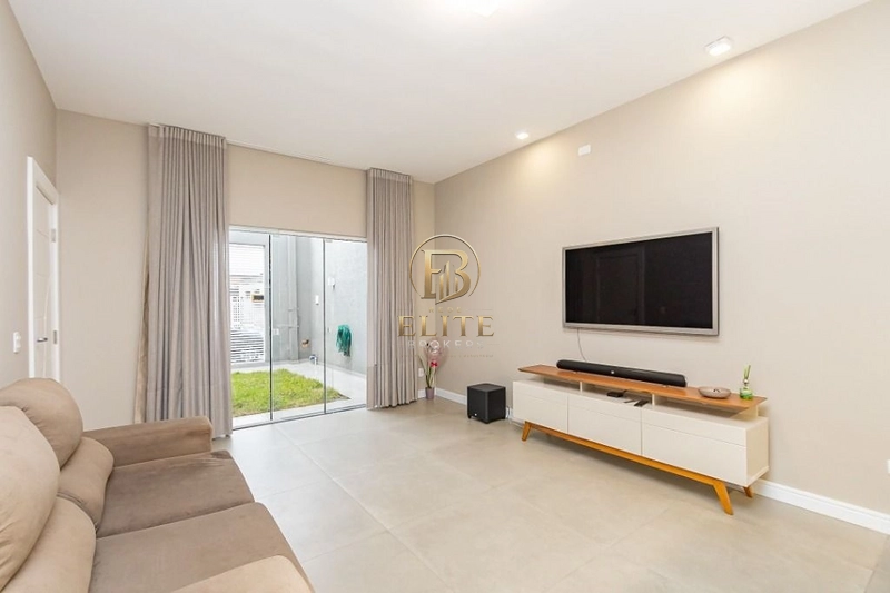 Casa ALTO PADRÃO com 3 Quartos sendo 1 Suíte com CLOSET e HIDROMASSAGEM: 4ª foto da galeria de imagens do imóvel