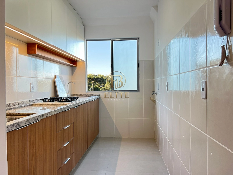 Excelente apartamento REFORMADO para INVESTIMENTO a Venda no Santa Cândida. Pronto para Morar!: 3ª foto da galeria de imagens do imóvel