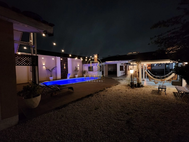 Excelente Casa Completa a Venda com Área de Lazer / Gourmet e Piscina: 17ª foto da galeria de imagens do imóvel