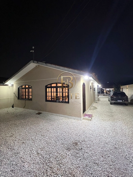 Excelente Casa Completa a Venda com Área de Lazer / Gourmet e Piscina: 2ª foto da galeria de imagens do imóvel
