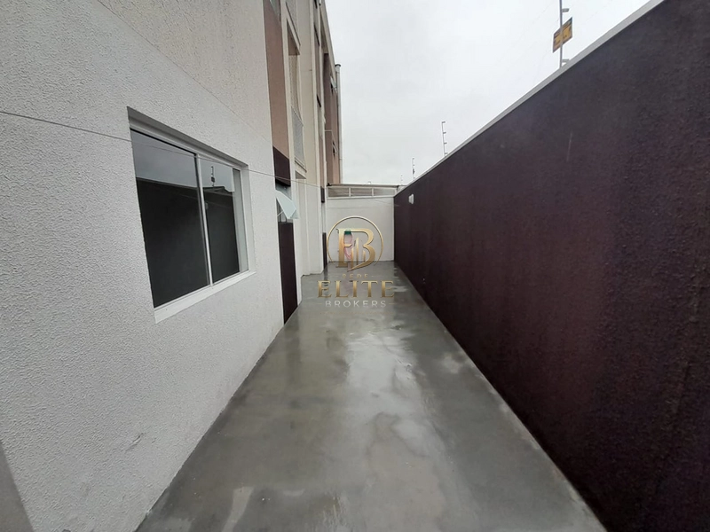 Apartamento GARDEN COM AMPLO ESPAÇO EXTERNO e SEMI MOBILIADO no Rio Verde em Colombo a Venda. : 16ª foto da galeria de imagens do imóvel