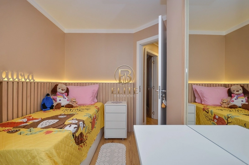 Excelente Casa SEMI MOBILIADA a Venda no Roça Grande. Sozinha no Terreno de Frente para a Rua.: 13ª foto da galeria de imagens do imóvel