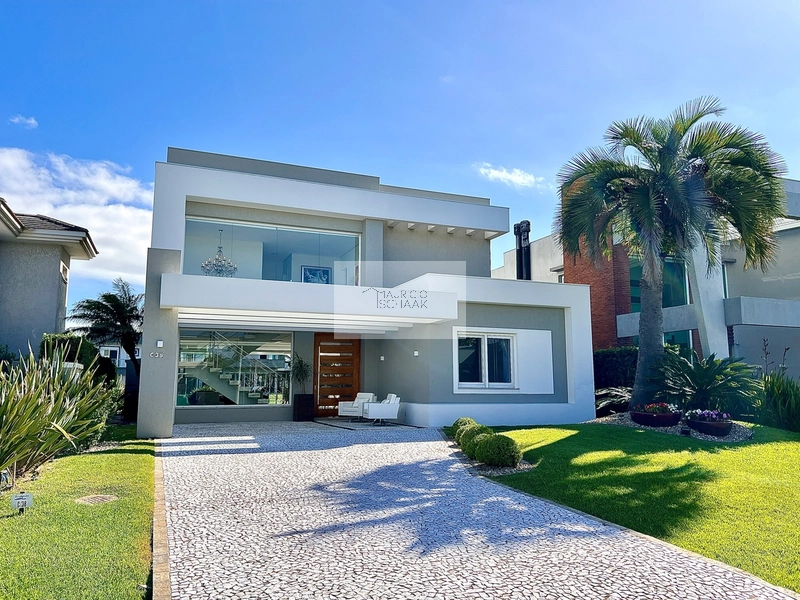 Casa beira lago em condomínio fechado!: 46ª foto da galeria de imagens do imóvel