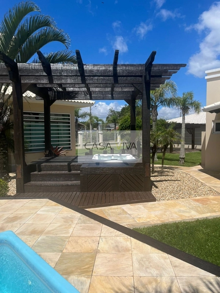 Casa em Capão Novo: 3ª foto da galeria de imagens do imóvel