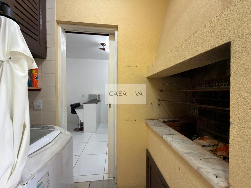 SOBRADO CAPÃO NOVO EM CONDOMÍNIO COM PISCINA!: 26ª foto da galeria de imagens do imóvel
