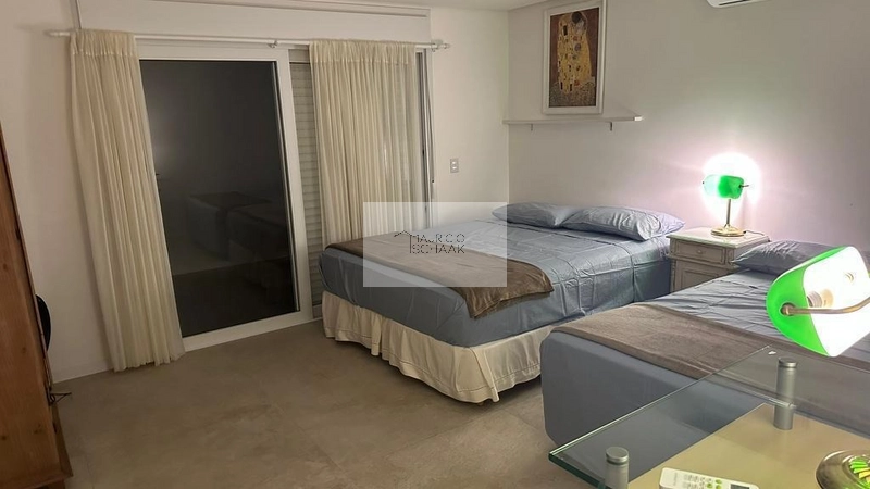 CASA EM CONDOMÍNIO À BEIRA DO LAGO!!: 6ª foto da galeria de imagens do imóvel