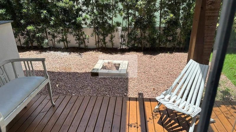 CASA EM CONDOMÍNIO À BEIRA DO LAGO!!: 1ª foto da galeria de imagens do imóvel