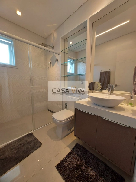 RESIDÊNCIA EXCLUSIVA COM VISTA PARA O LAGO.: 26ª foto da galeria de imagens do imóvel
