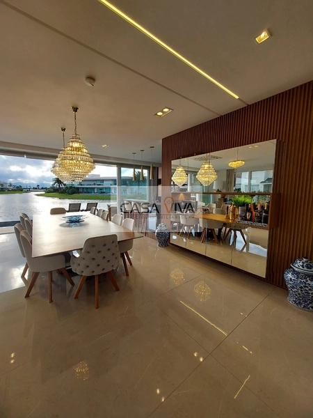 RESIDÊNCIA EXCLUSIVA COM VISTA PARA O LAGO.: 17ª foto da galeria de imagens do imóvel