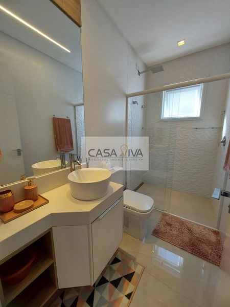 RESIDÊNCIA EXCLUSIVA COM VISTA PARA O LAGO.: 31ª foto da galeria de imagens do imóvel