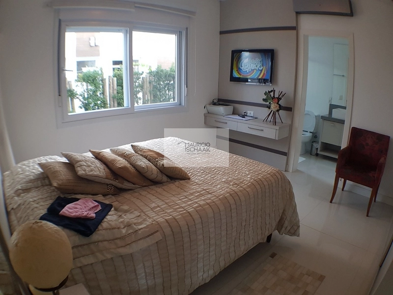 Casa em condomínio fechado em Atlântida: 2ª foto da galeria de imagens do imóvel