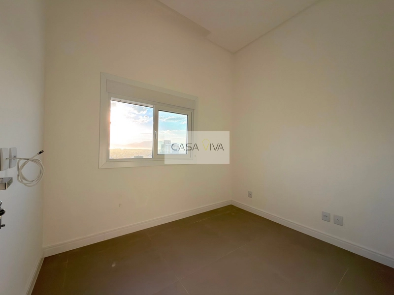APARTAMENTO DE ALTO PADRÃO COM VISTA PARA O MAR: 8ª foto da galeria de imagens do imóvel