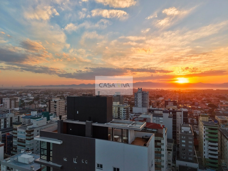 APARTAMENTO DE ALTO PADRÃO COM VISTA PARA O MAR: 30ª foto da galeria de imagens do imóvel