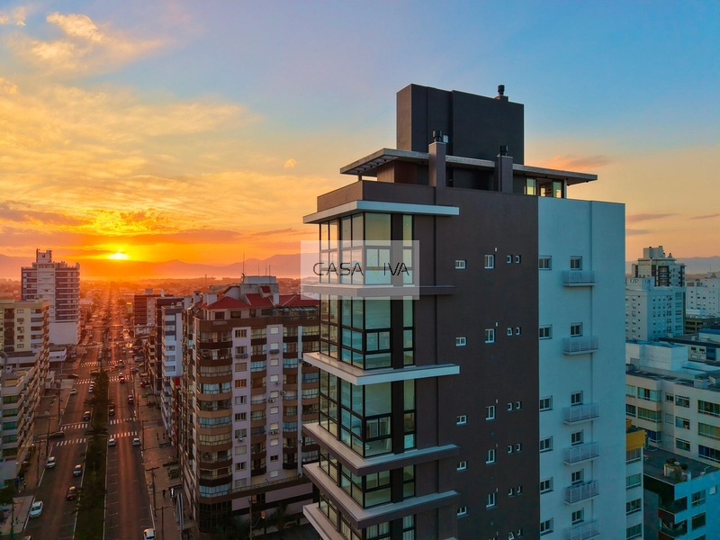 APARTAMENTO DE ALTO PADRÃO COM VISTA PARA O MAR: 9ª foto da galeria de imagens do imóvel