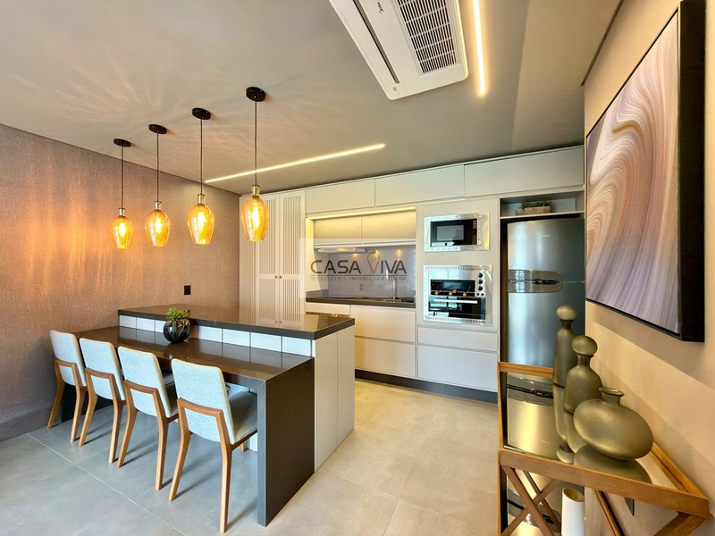 APARTAMENTO FINAMENTE DECORADO NA AVENIDA CENTRAL DE ATLÂNTIDA: 8ª foto da galeria de imagens do imóvel
