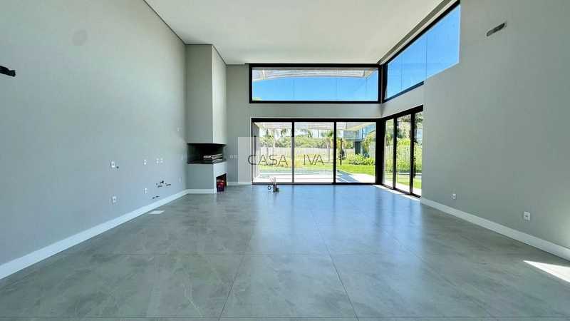 Casa térrea de alto padrão em condomínio fechado.: 8ª foto da galeria de imagens do imóvel